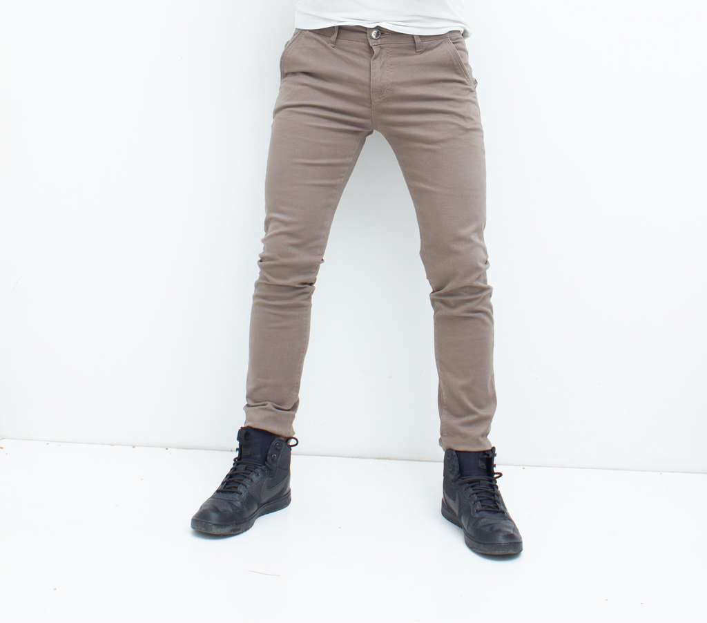 Munich Chino Man