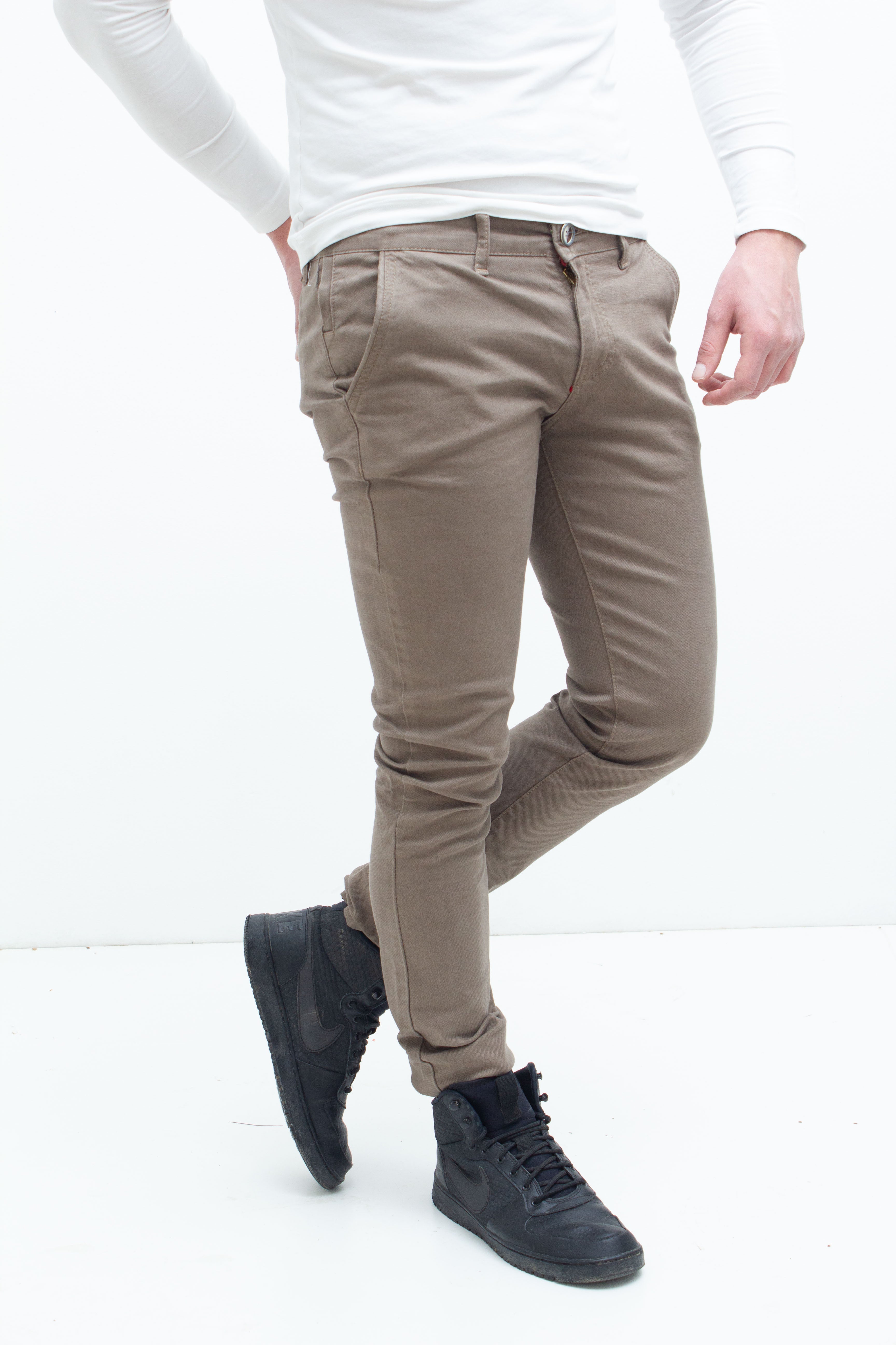 Munich Chino Man