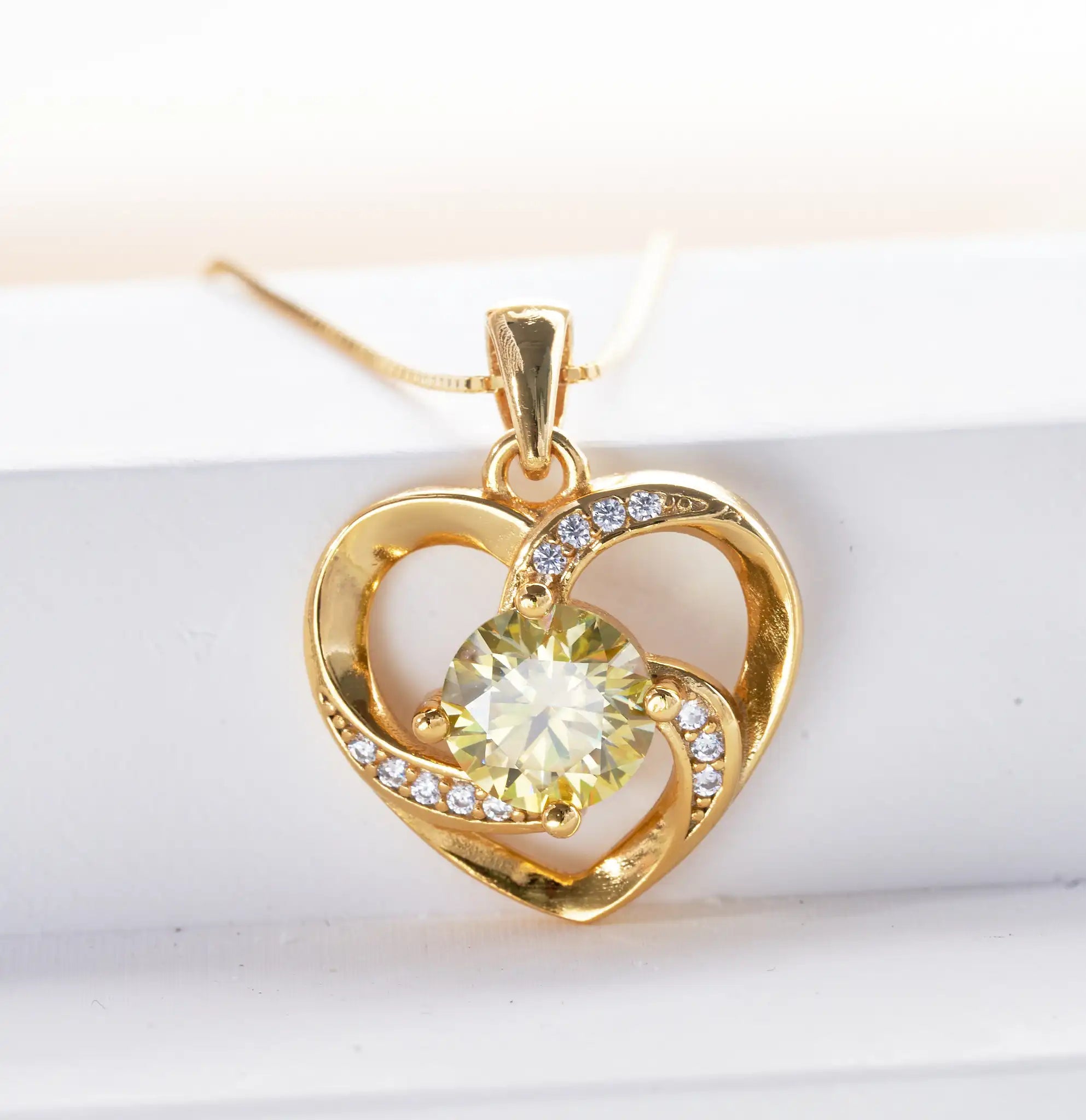 Luxus Schmuck – 1CT Moissanit Anhänger in Herzform